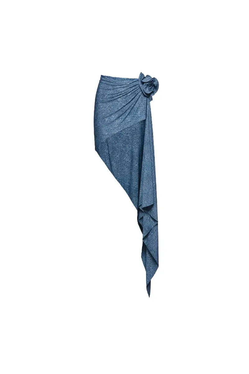 Sophisticated Garment with a Clean Classic Look