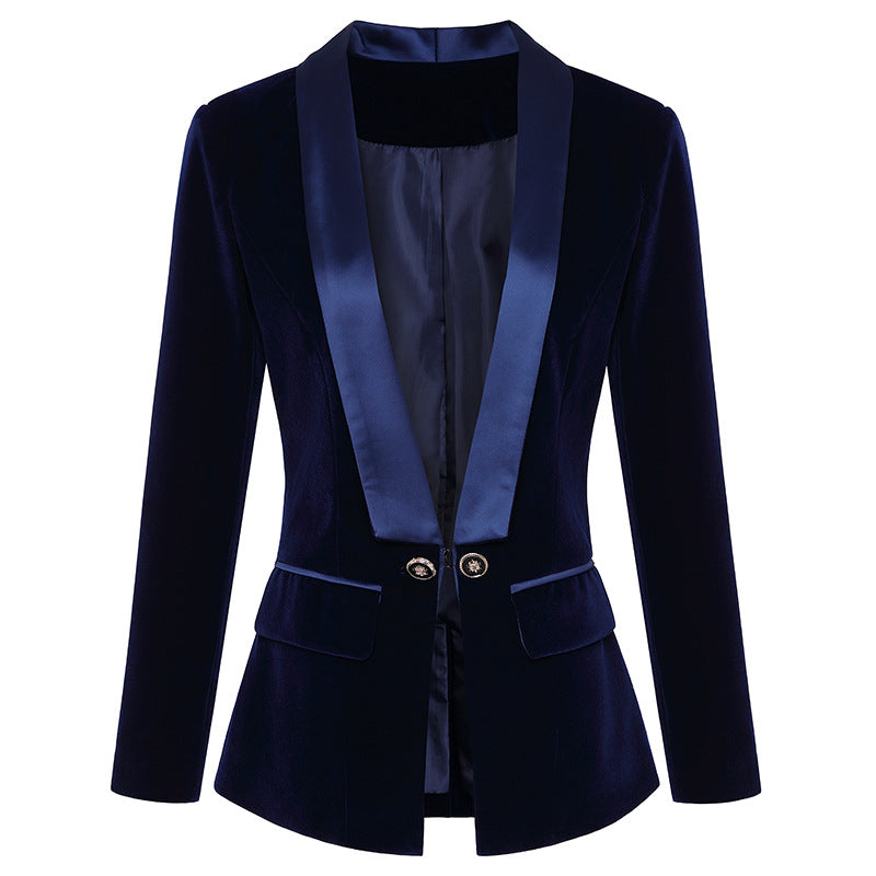 Effortlessly Elegant Garment with a Timeless Design