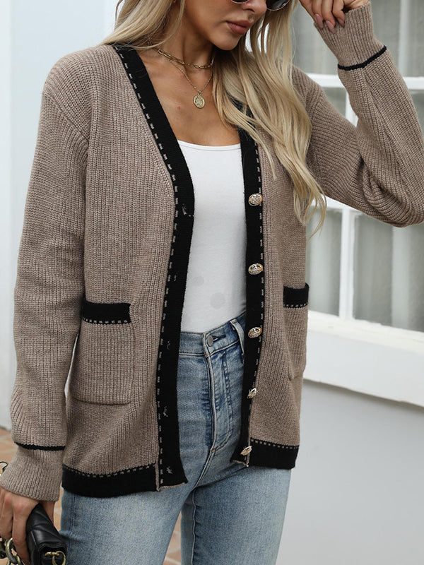 Effortlessly Elegant Cardigan with a Timeless Design