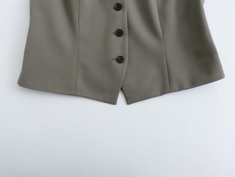 Elegantly Styled Pants for Everyday Wear