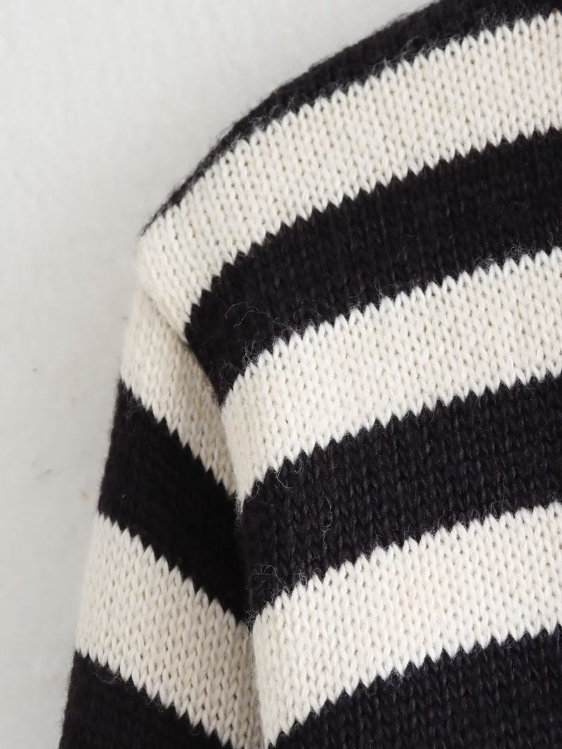 Elegantly Styled Cardigan for Everyday Wear