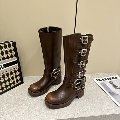 Beautifully Finished Boots in a Timeless Design