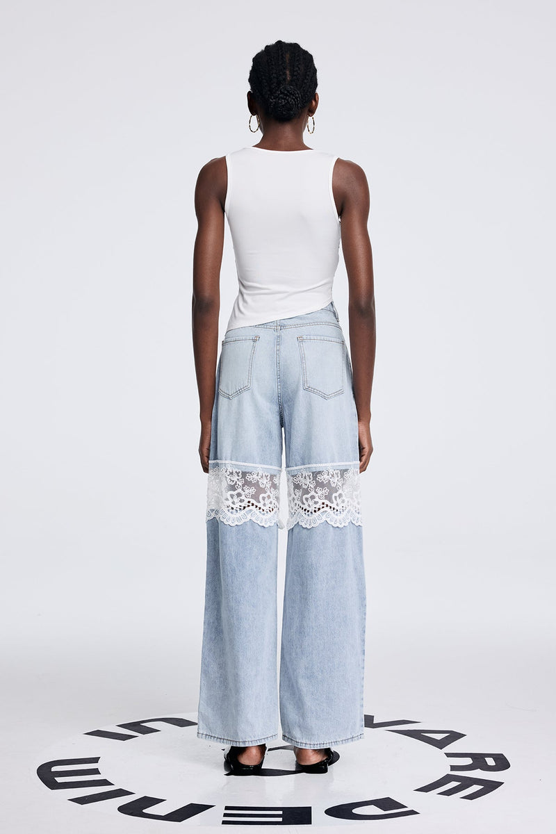 Beautifully Finished Top in a Timeless Design