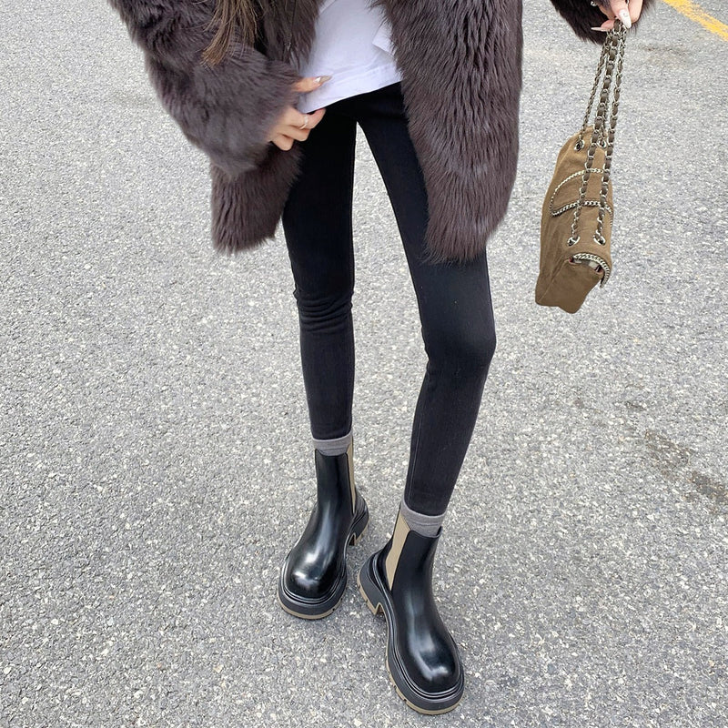 Classic Vintage Boots with a Flattering Fit