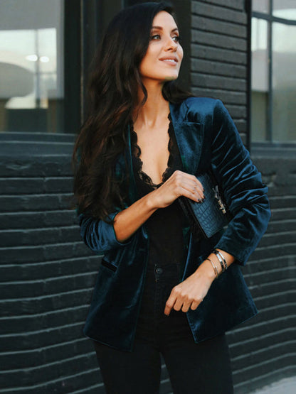 Polished Coat with an Effortless Classic Look