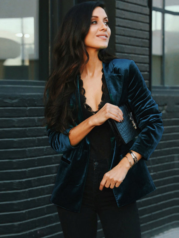 Polished Coat with an Effortless Classic Look
