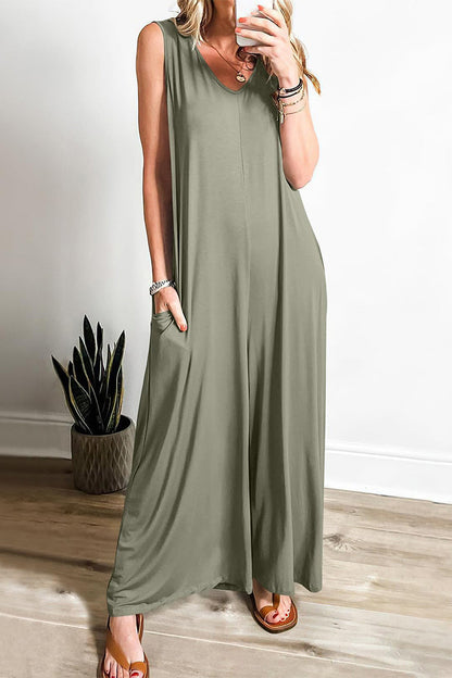 Well Tailored Garment with a Graceful Silhouette
