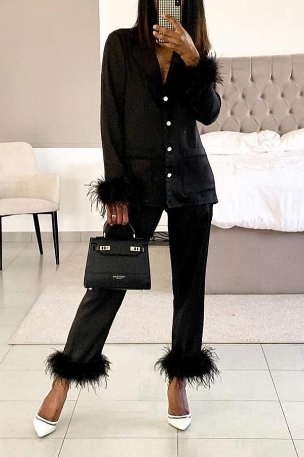 Elegantly Styled Trousers for Everyday Wear