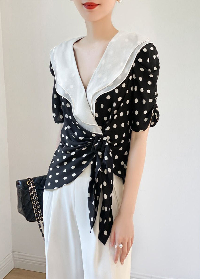 Effortlessly Elegant Top with a Timeless Design