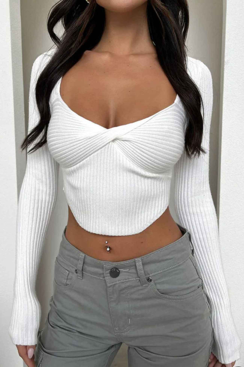 A Vintage Style Top with Delicate Timeless Details