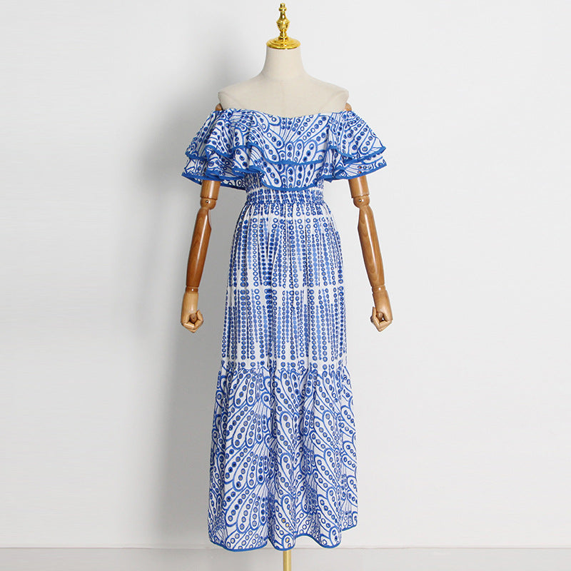 Effortlessly Elegant Dress with a Timeless Design