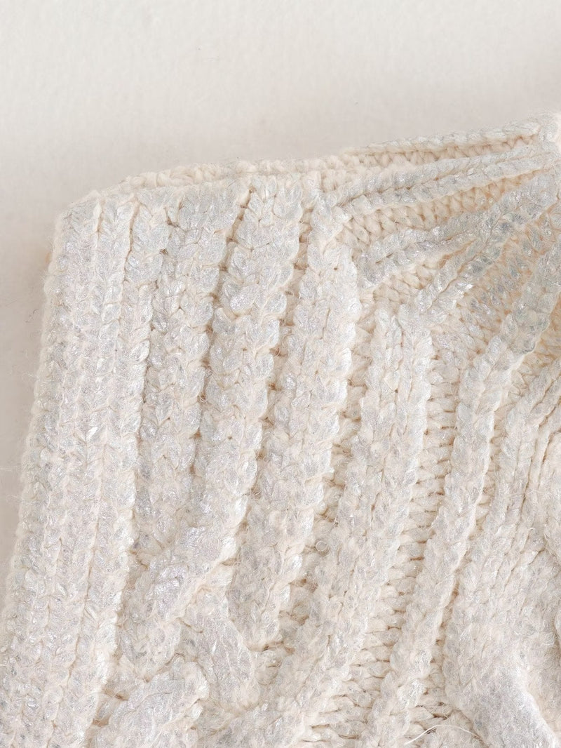 Beautifully Crafted Sweater in a Classic Style