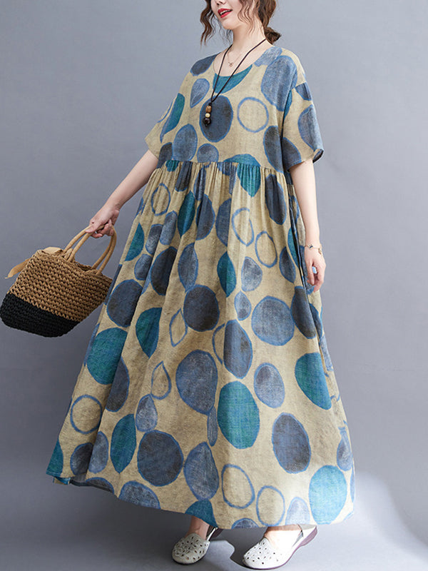 Classic Vintage Dress with a Flattering Fit