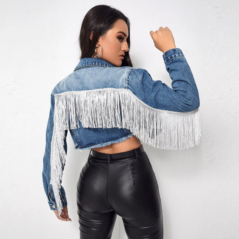 Effortlessly Elegant Jacket with a Timeless Design
