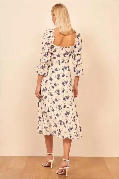 Classic Vintage & Enduringly Stylish Dress