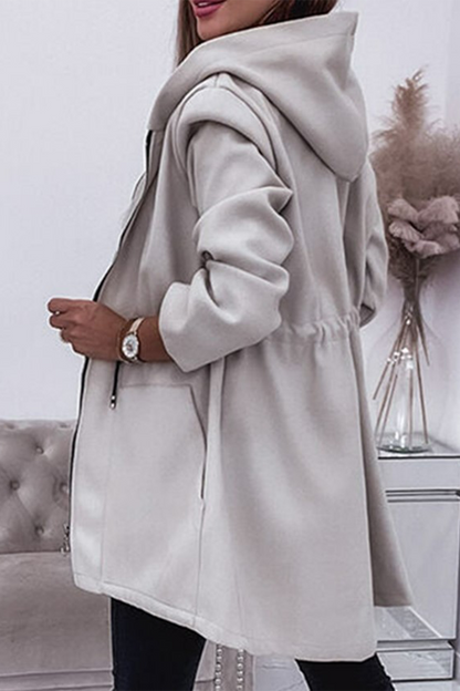 Effortlessly Elegant Garment with a Timeless Design