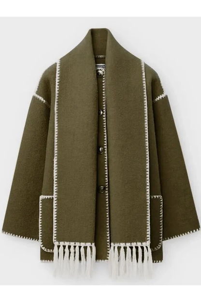 Effortlessly Elegant Coat with a Timeless Design