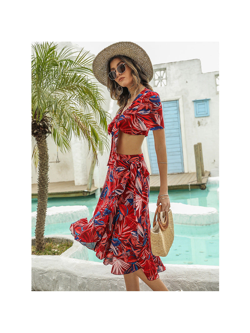 Well Tailored Top with a Graceful Silhouette