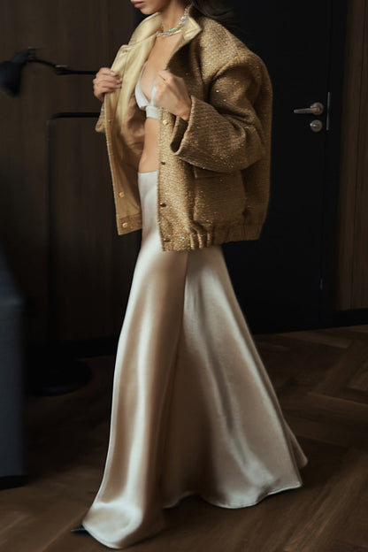 Classic Vintage Jacket with a Flattering Fit