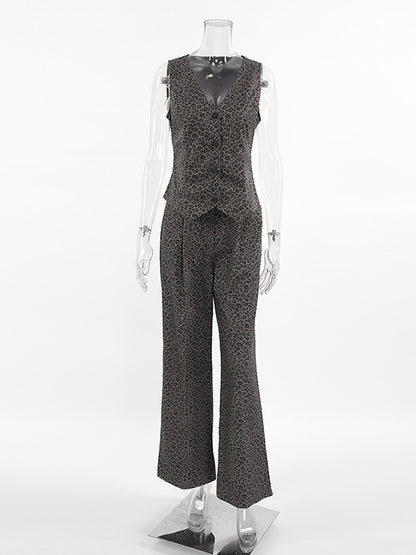 Vintage Inspired Pants with a Contemporary Edge