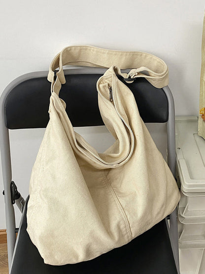 Classic Vintage Bag with a Flattering Fit