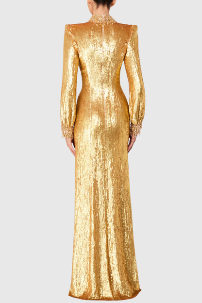 Gracefully Styled Dress for Any Occasion