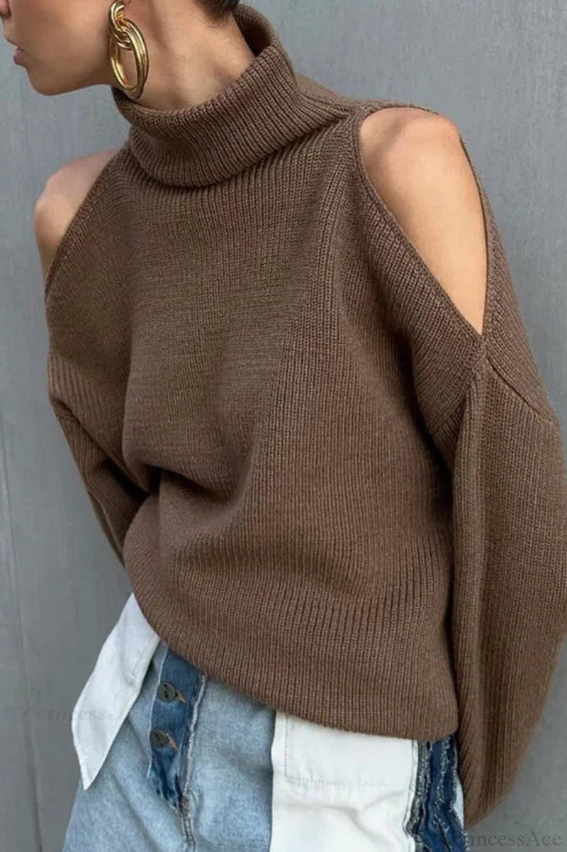 Gracefully Styled Sweater for Any Occasion