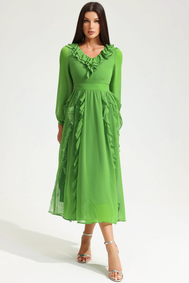 Beautifully Crafted Dress in a Classic Style