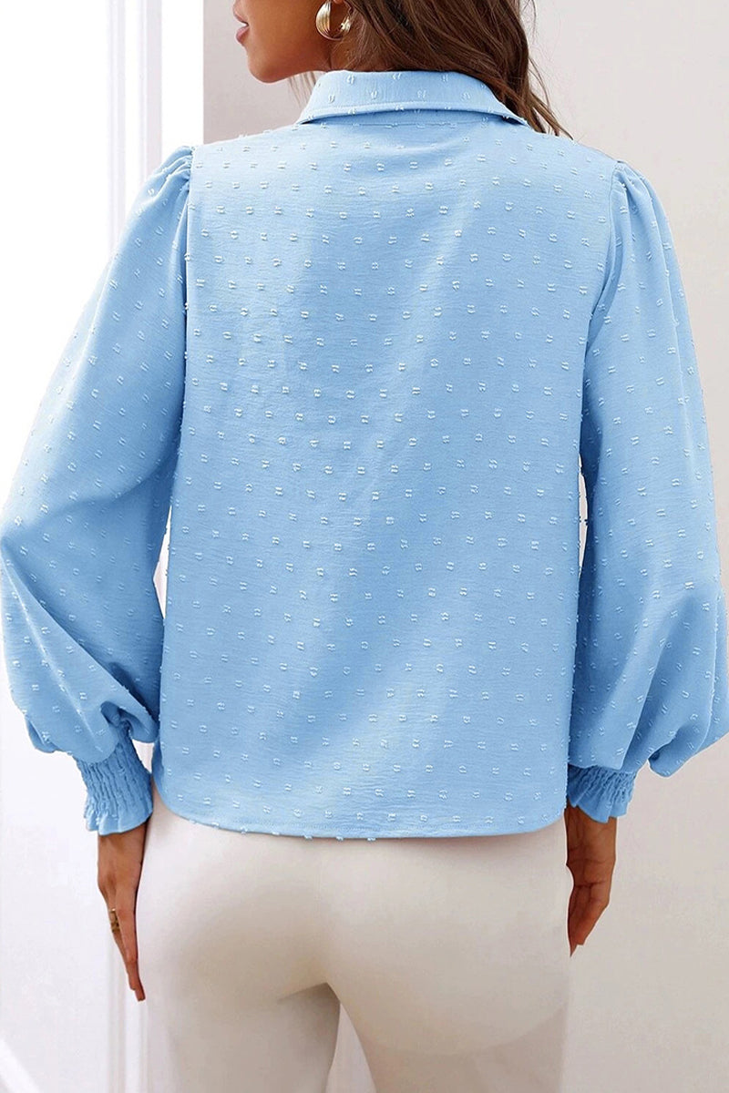 Classic Vintage Blouse with a Flattering Fit