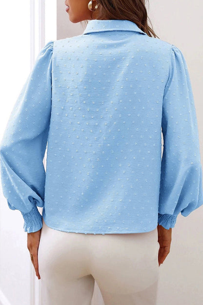 Classic Vintage Blouse with a Flattering Fit