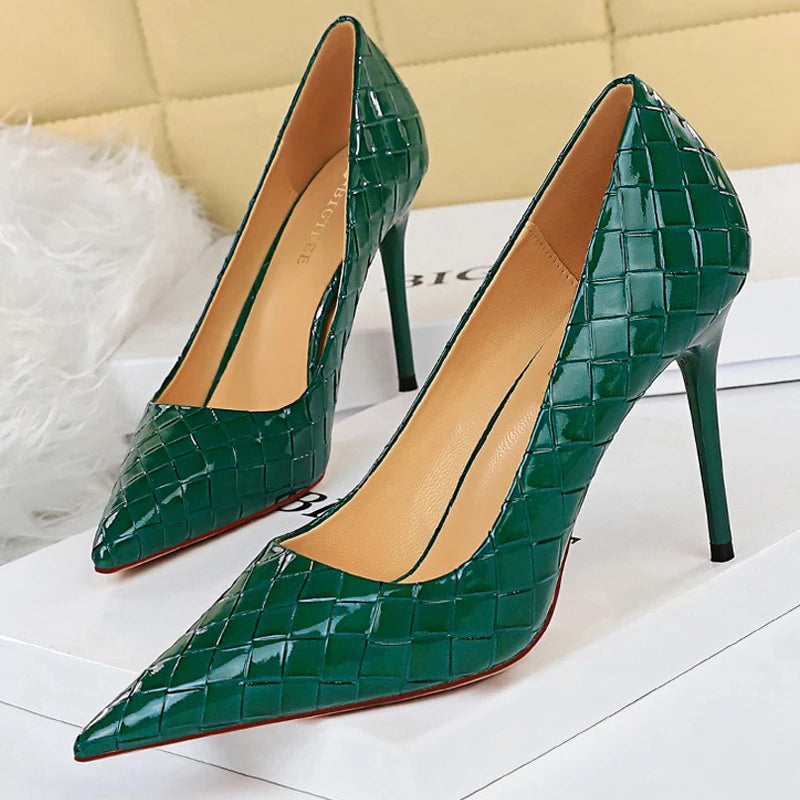 Sophisticated Shoes with a Clean Classic Look