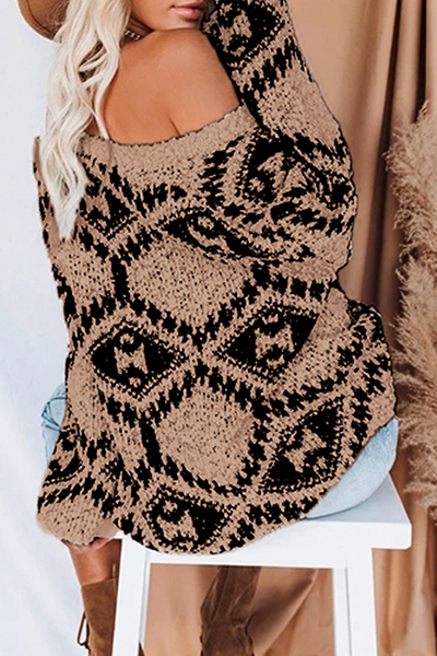 Gracefully Styled Top for Any Occasion