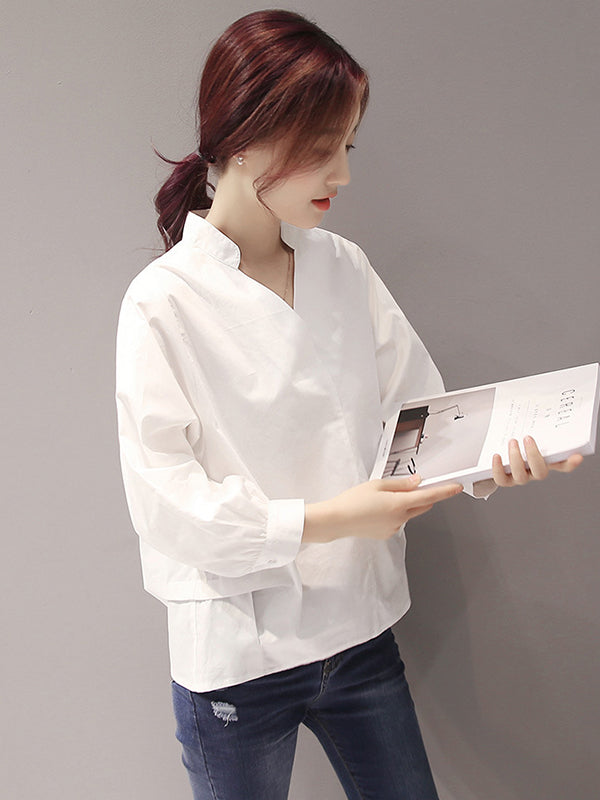 Beautifully Crafted Blouse in a Classic Style