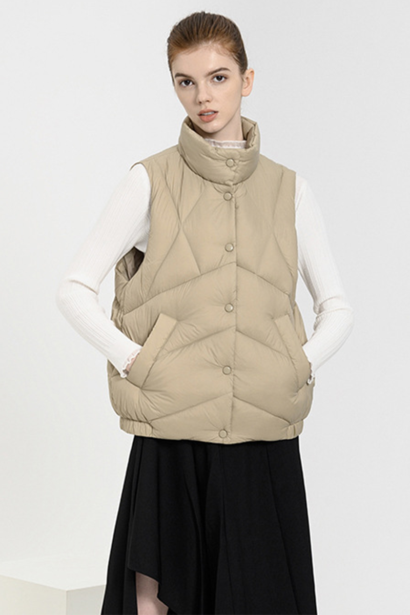 Classic Vintage Coat with a Flattering Fit