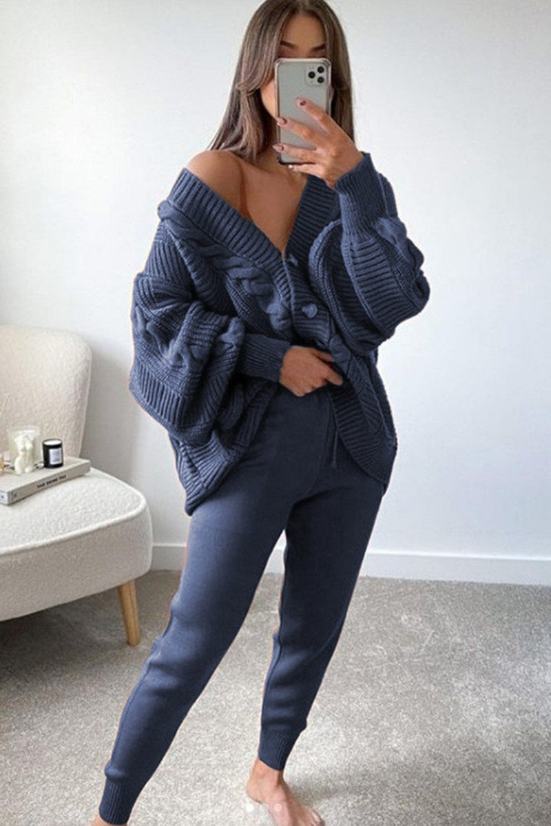 Beautifully Crafted Cardigan in a Classic Style