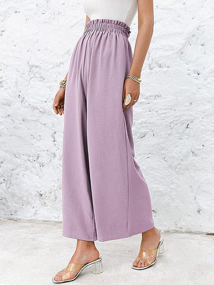 Effortlessly Elegant Pants with a Timeless Design