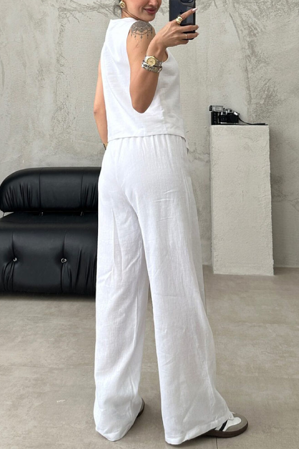 Beautifully Crafted Trousers in a Classic Style