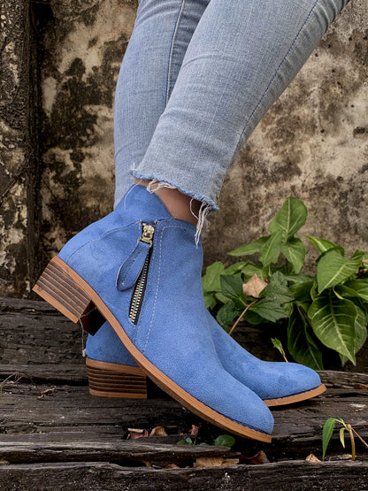 Beautifully Crafted Boots in a Classic Style