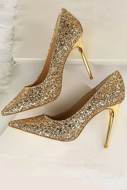 Classic Vintage Heels with a Flattering Fit