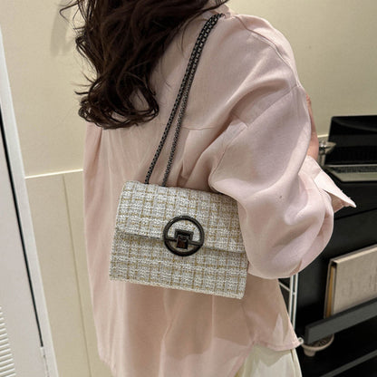 Beautifully Finished Bag in a Timeless Design