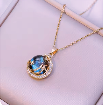 Gracefully Styled Garment for Any Occasion