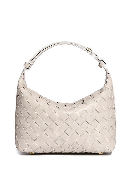 Well Tailored Bag with a Graceful Silhouette