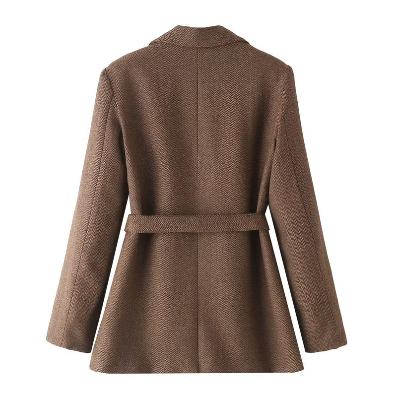 Beautifully Crafted Garment in a Classic Style