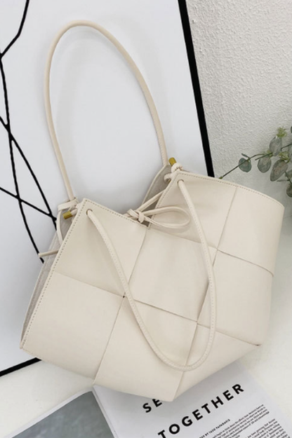 Beautifully Crafted Bag in a Classic Style