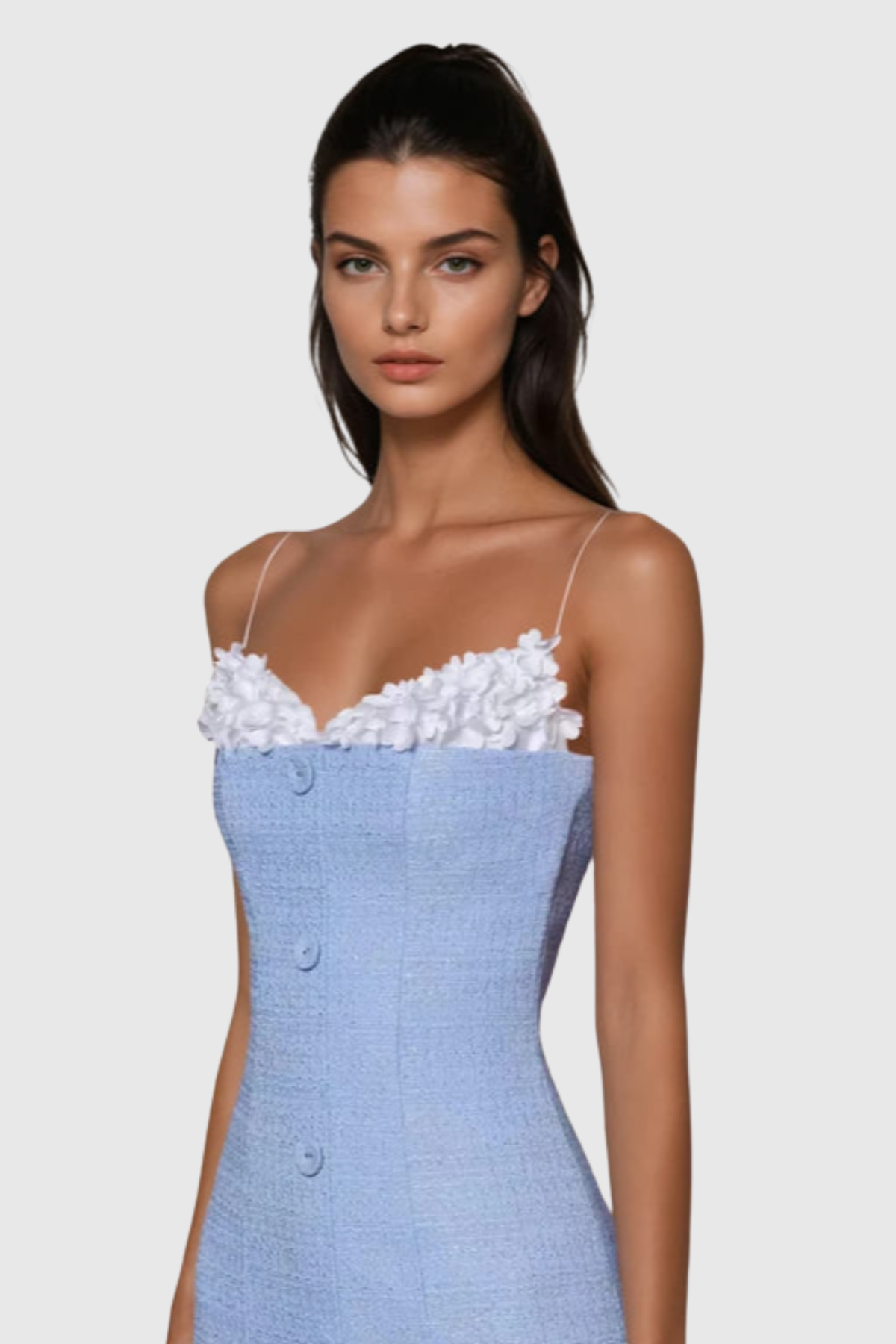 Well Tailored Dress with a Graceful Silhouette