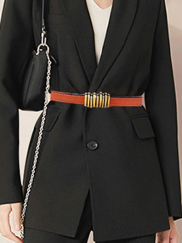 Well Tailored Garment with a Graceful Silhouette