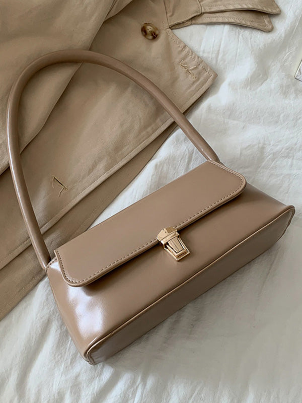 Classic Vintage Bag with a Flattering Fit