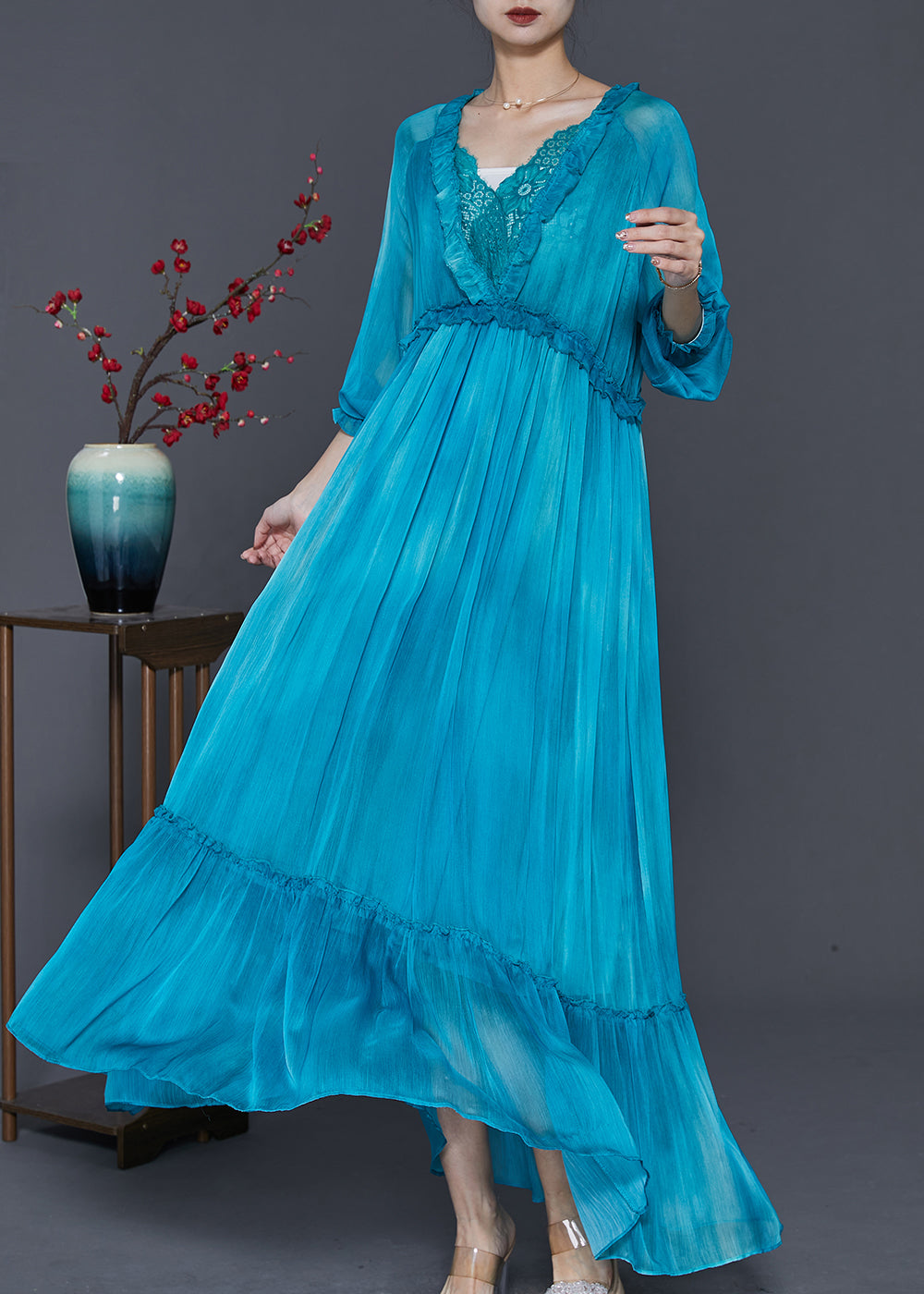Classic Vintage Dress with a Flattering Fit