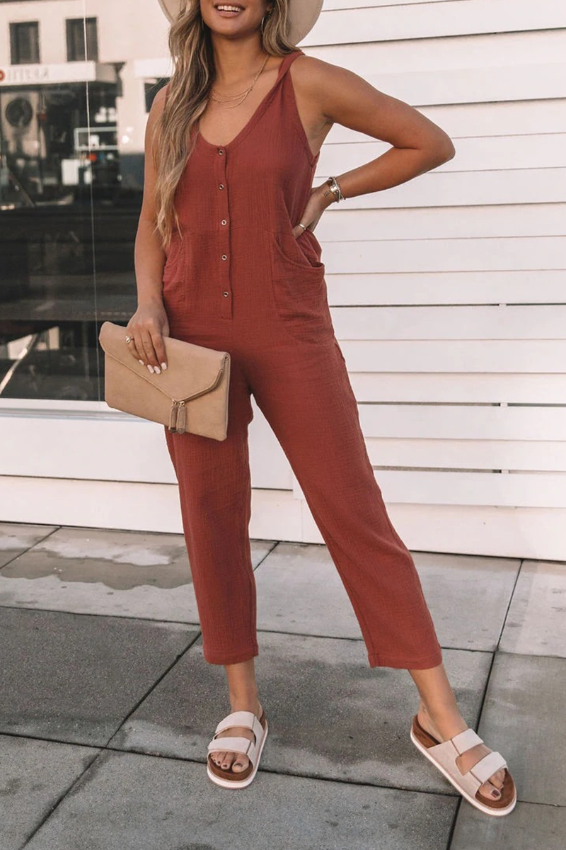 Sophisticated Garment with a Clean Classic Look