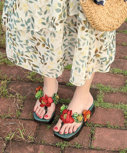 Elegantly Styled Sandals for Everyday Wear